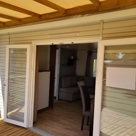 camping la carabasse Vias Exterior foto