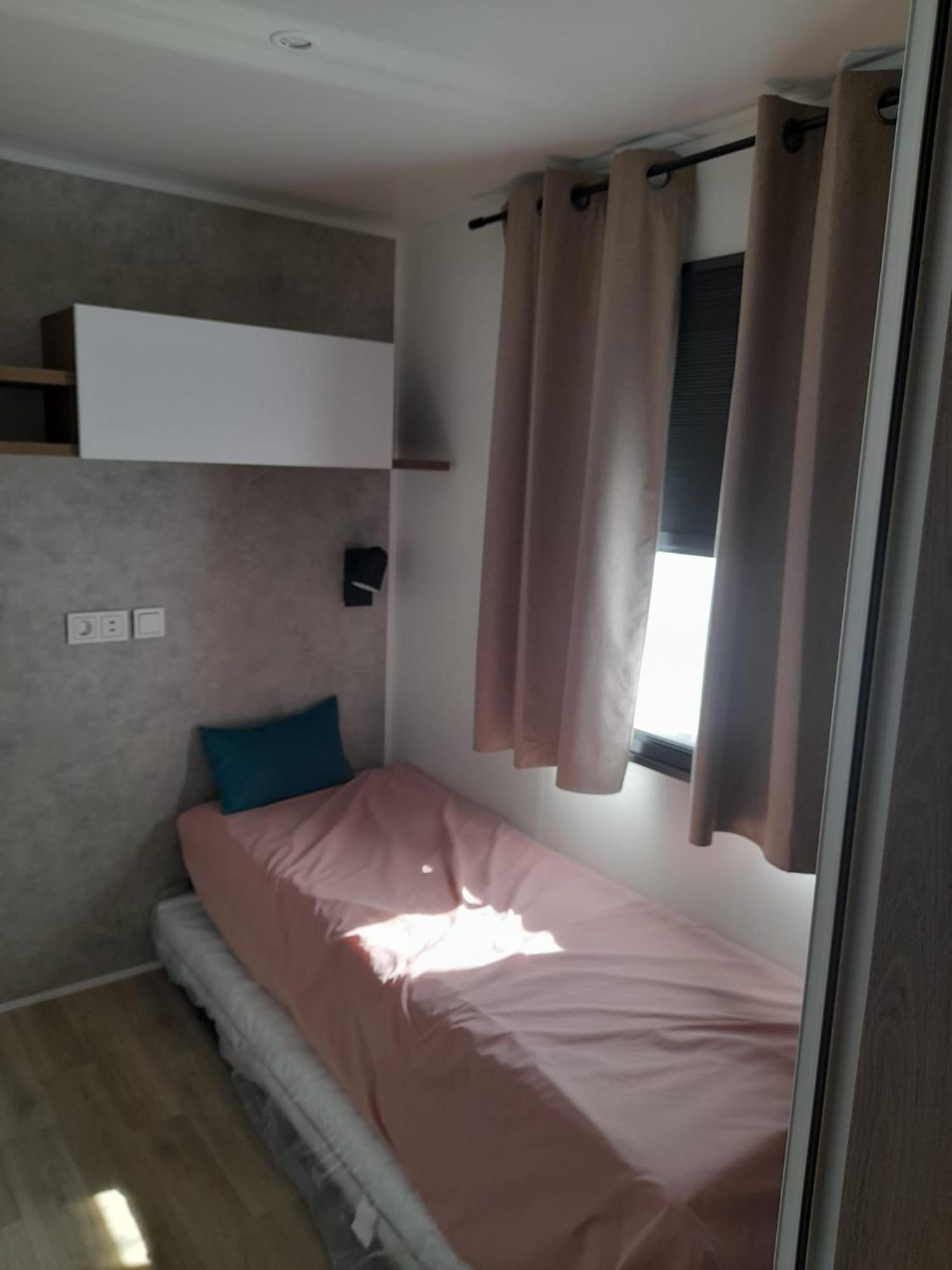 camping la carabasse Vias Exterior foto
